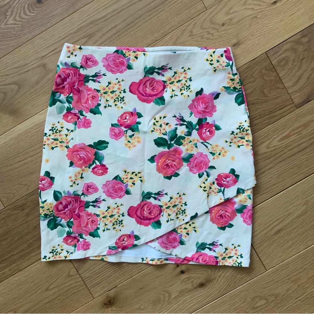 Sezane Bessie Skirt size S worn once - perfect condition